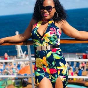 Meet your Posher, Shana